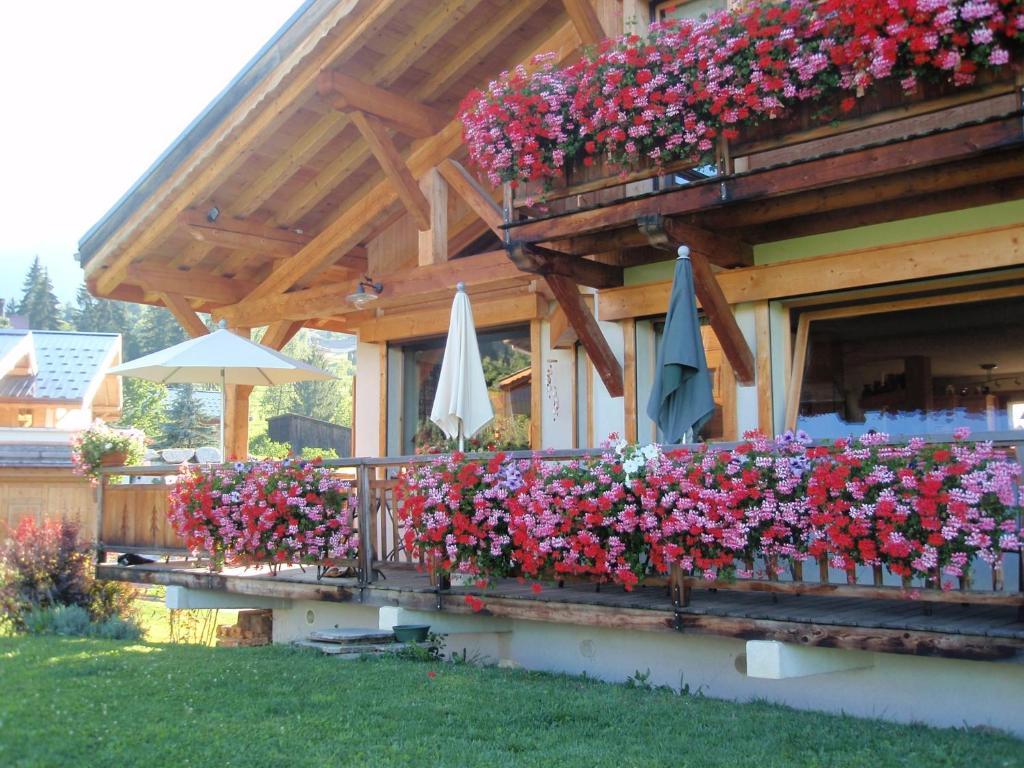 Lou Stalet Au Pays Du Mont Blanc "Charmance" Bed & Breakfast Cordon Exterior photo